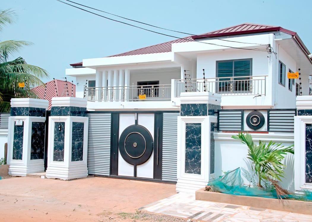 The Lords Palace Guest House Tema Exterior foto
